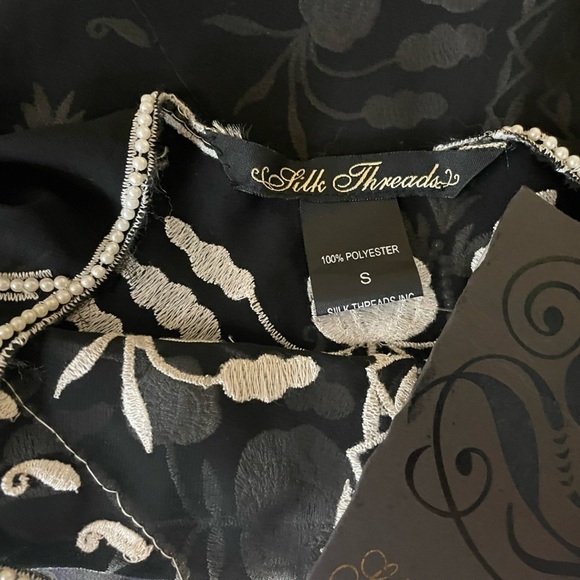 Silk Threads poncho styled blouse. This is sheer and beaded, very pretty! - Picture 5 of 5